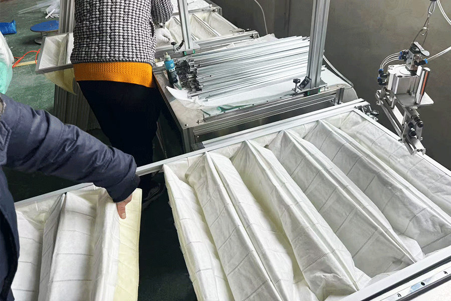 automated pocket filter manufacturing