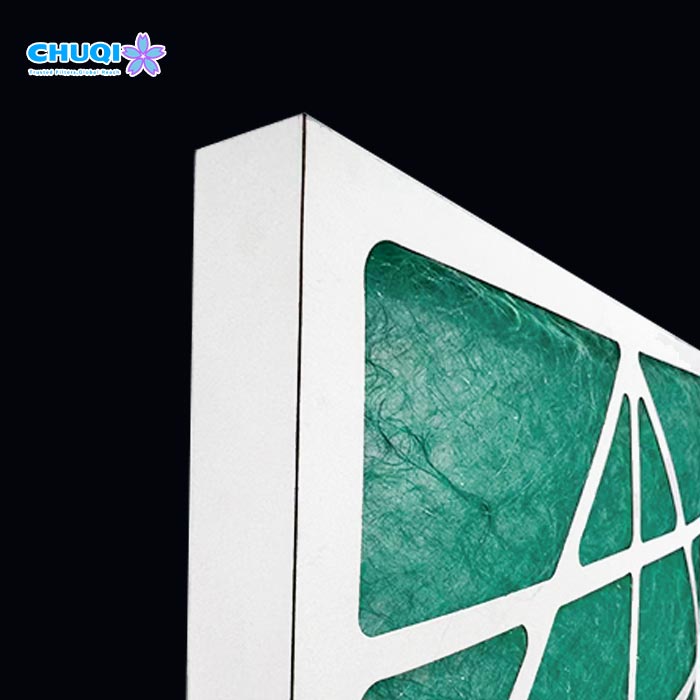 Key features of Chuqi primary fiberglass panel filter including paint mist capture and 25mm universal fit